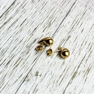 Elegant Stainless Steel Plated Gold Tear Drop Earrings